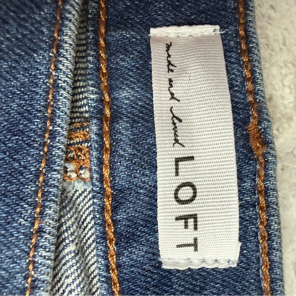 Ann Taylor Loft The Slim Blue Jeans Front Seams Down Legs EUC 8 - Picture 5 of 10